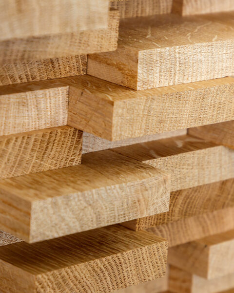 Comment BearingPoint a-t-il aidé un grand fabricant de produits sur mesure à améliorer sa stratégie de tarification grâce à une classification détaillée de ses produits ? ​